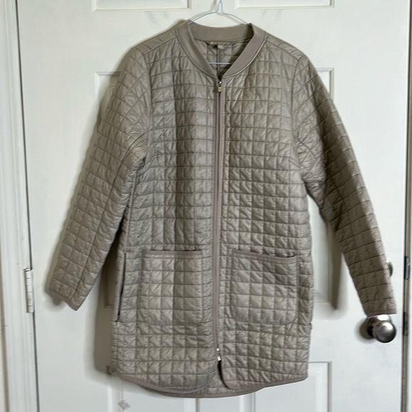 Athleta Jackets & Blazers - Athleta Women's Grandview PrimaLoft Quilted Shell Jacket Small Gorpcore Neutral